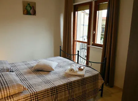 Nocleg ze śniadaniem Il Terrazzo Di Archimede 2*