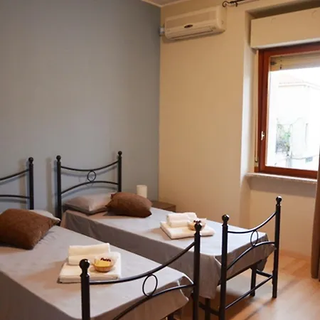 Il Terrazzo Di Archimede 住宿加早餐酒店 3*