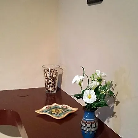 Il Terrazzo Di Archimede לינה וארוחת בוקר סירקוזה